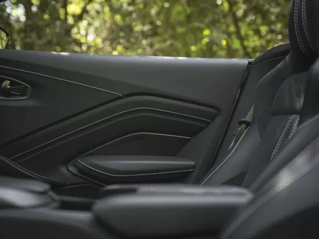 Aston Martin V8 Vantage Roadster 4.0 01/2022-photo-35