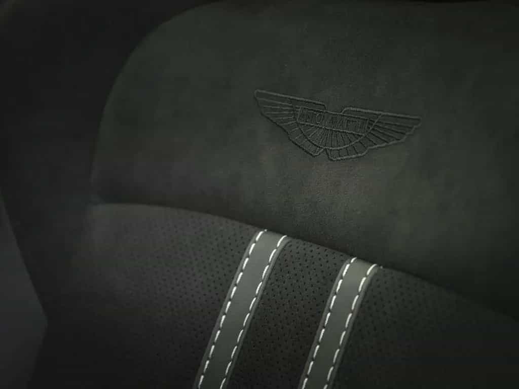 Aston Martin V8 Vantage Roadster 4.0 01/2022-photo-36
