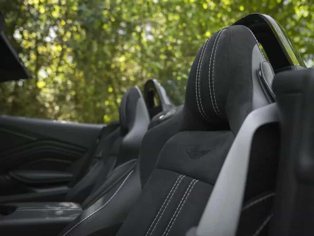 Aston Martin V8 Vantage Roadster 4.0 01/2022-photo-9