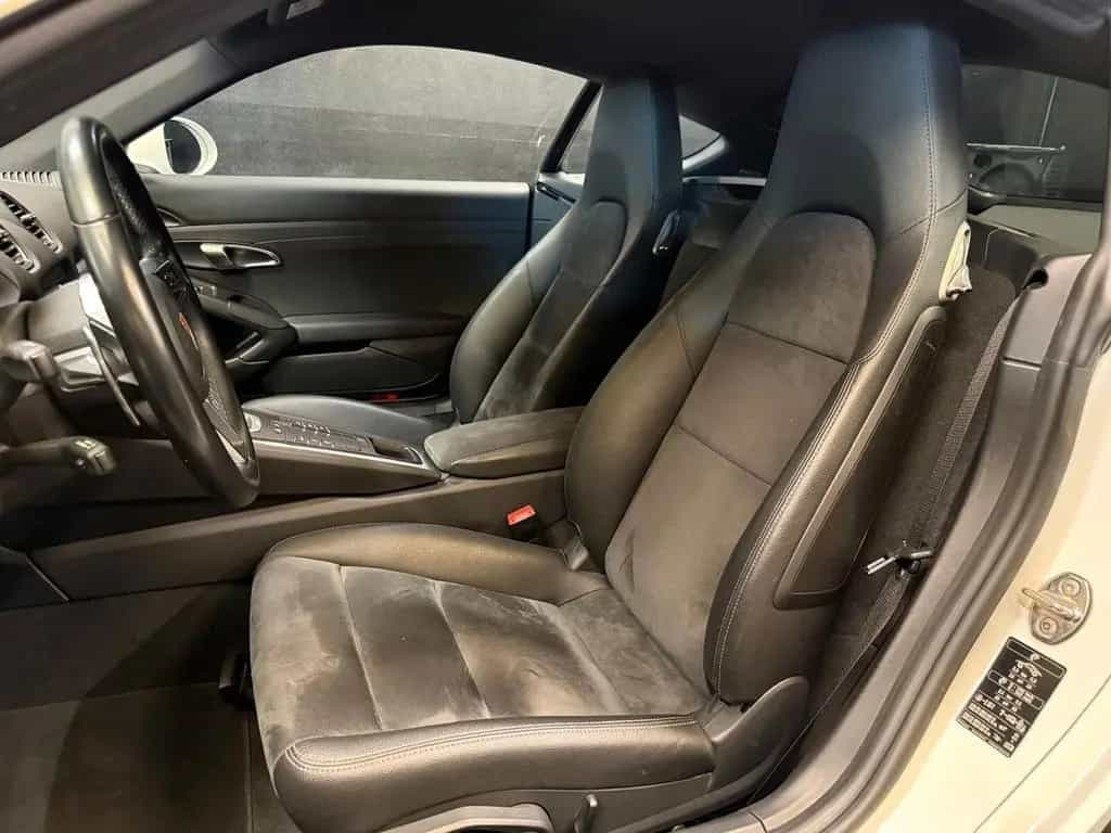 Porsche 718 Cayman 2.0 05/2019-photo-11