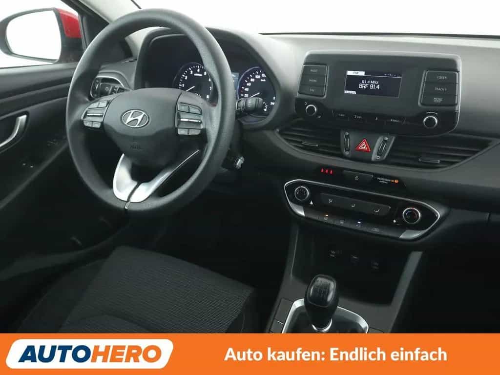 Hyundai i30 1.5 Pure*TEMPO*SHZ*KLIMA*USB*BLUETOOTH* 06/2021-photo-12
