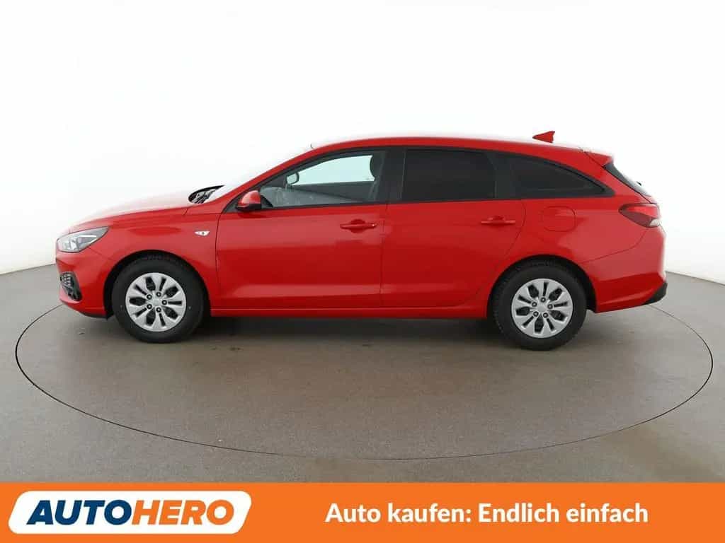 Hyundai i30 1.5 Pure*TEMPO*SHZ*KLIMA*USB*BLUETOOTH* 06/2021-photo-2