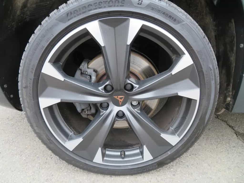Cupra Ateca 1.5 TSI DSG LED Nav Ahk 19'' virtual FullL 12/2023-photo-6