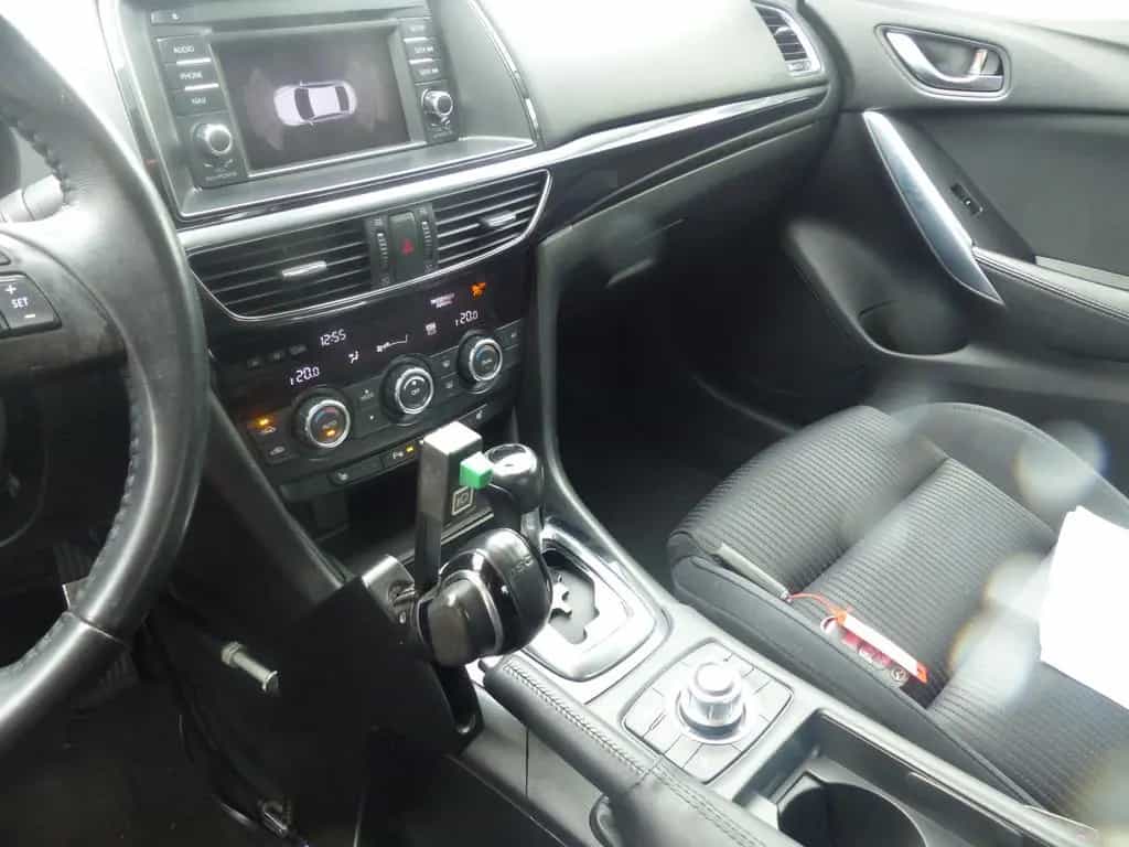 Mazda 6 Lim. Center-Line Aut. 1.Hnd Klima Allu Tüv 02/2013-photo-9