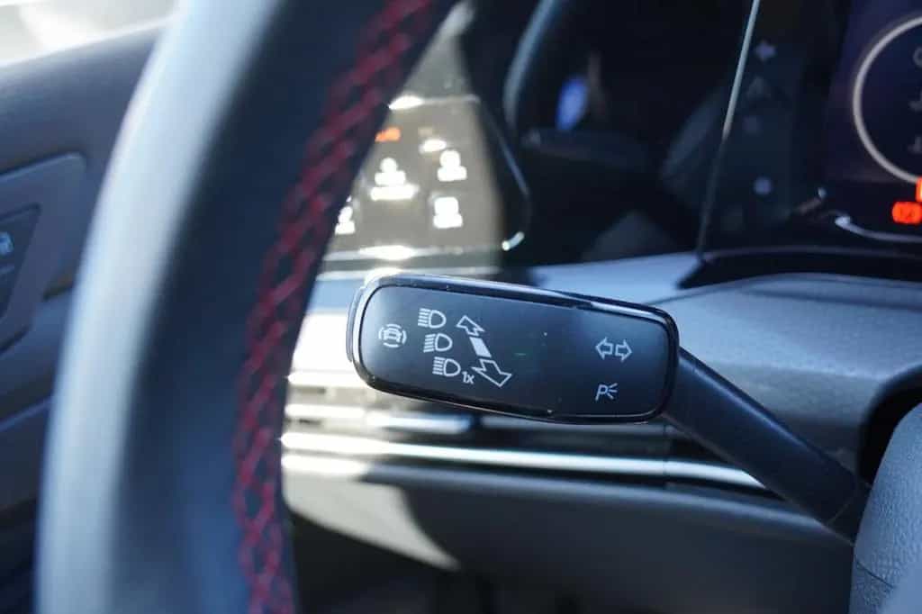 Volkswagen Golf VIII Lim. GTI Clubsport MIT 2 J. GARANTIE 08/2021-photo-22