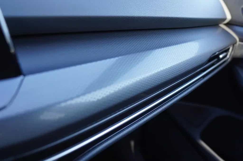 Volkswagen Golf VIII Lim. GTI Clubsport MIT 2 J. GARANTIE 08/2021-photo-25