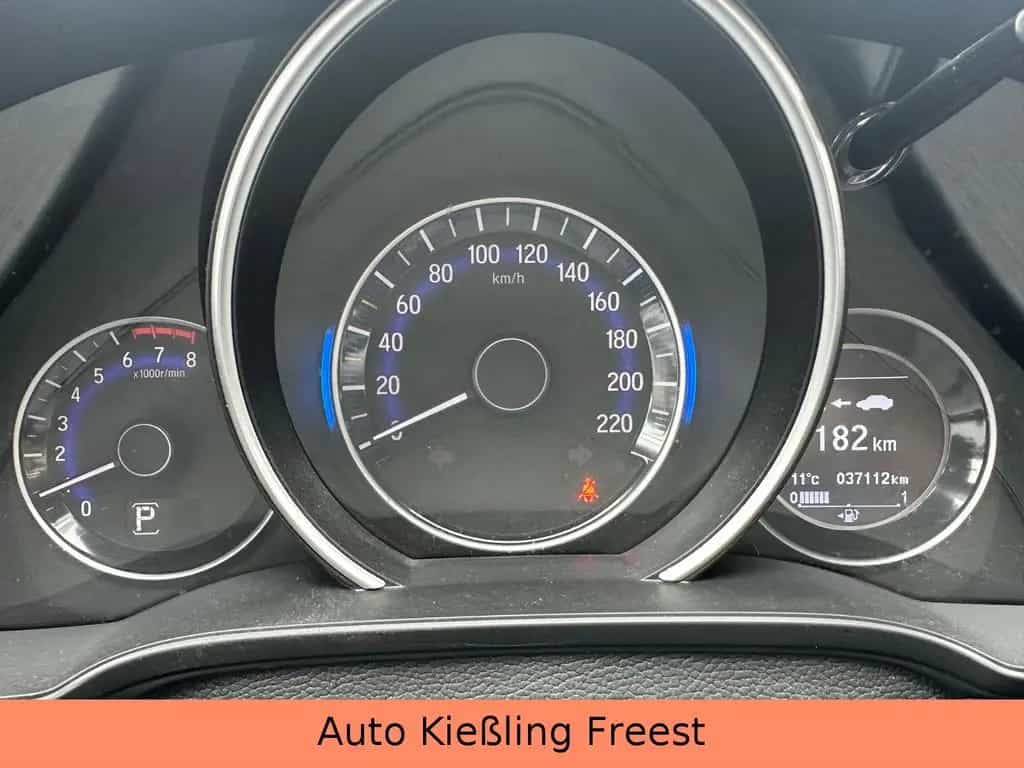 Honda Jazz 1.3 Trend Automatik 1.Hand nur 37 Tkm !! 02/2019-photo-19