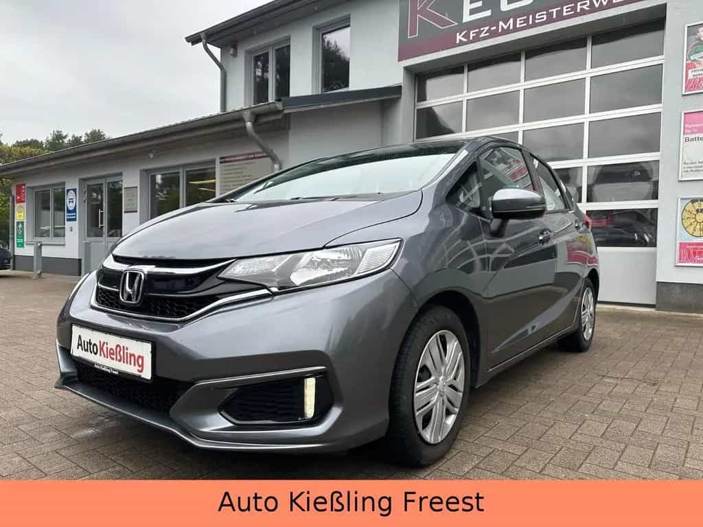 Honda Jazz 1.3 Trend Automatik 1.Hand nur 37 Tkm !! 02/2019-photo-2
