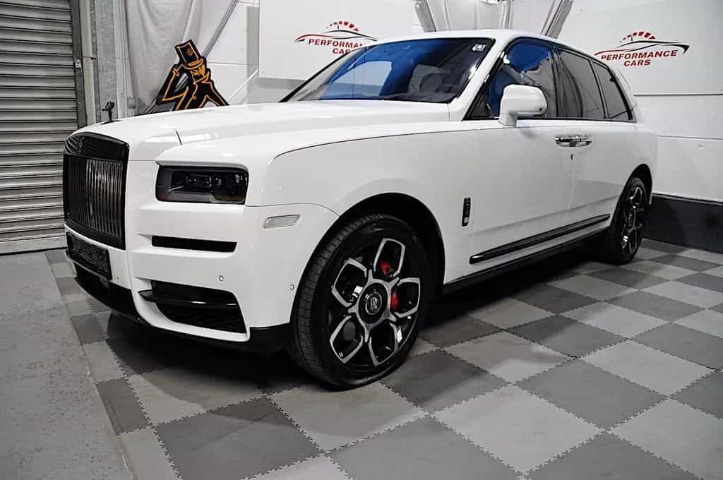 Rolls-Royce Cullinan Black Badge-GARANTIE-STARLIGHT- 02/2020-photo-0