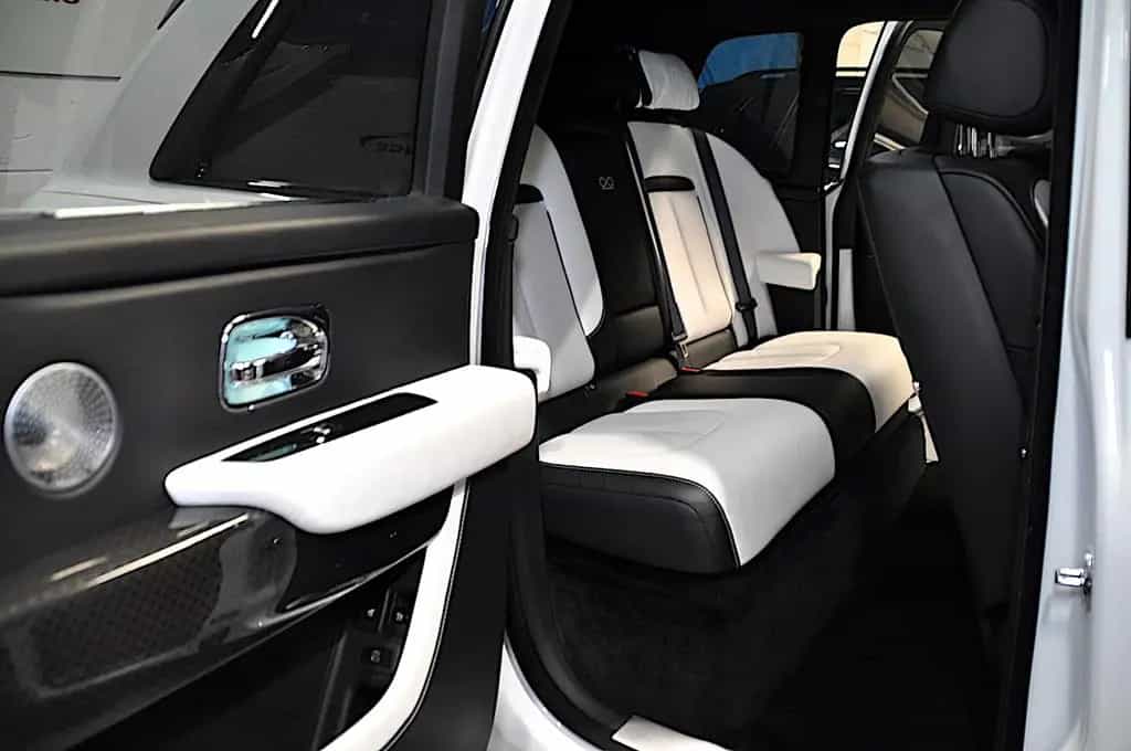 Rolls-Royce Cullinan Black Badge-GARANTIE-STARLIGHT- 02/2020-photo-12