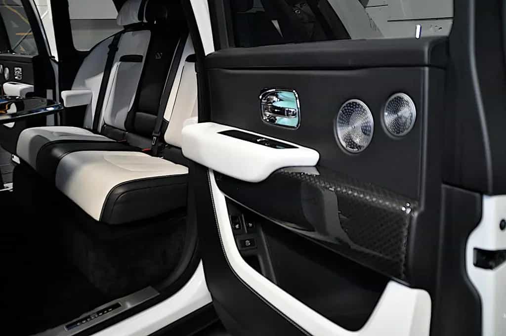 Rolls-Royce Cullinan Black Badge-GARANTIE-STARLIGHT- 02/2020-photo-15