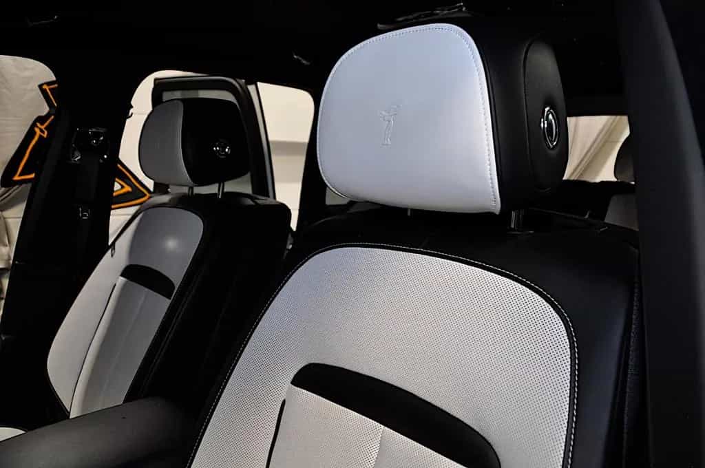 Rolls-Royce Cullinan Black Badge-GARANTIE-STARLIGHT- 02/2020-photo-18