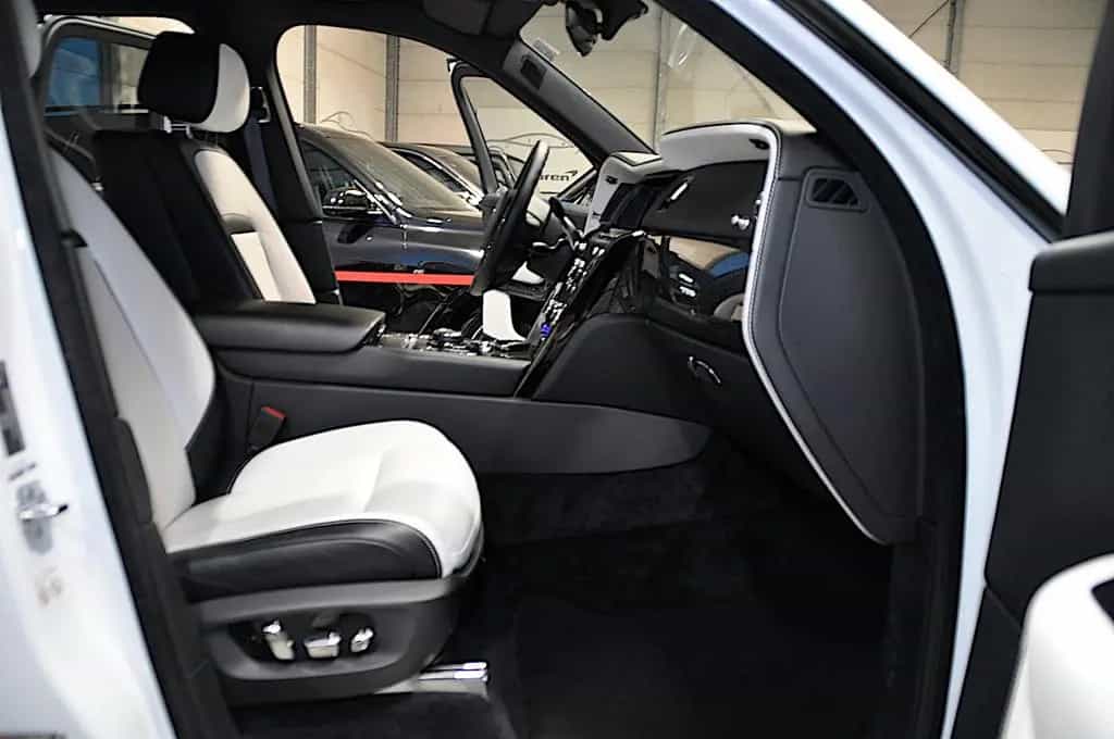 Rolls-Royce Cullinan Black Badge-GARANTIE-STARLIGHT- 02/2020-photo-21