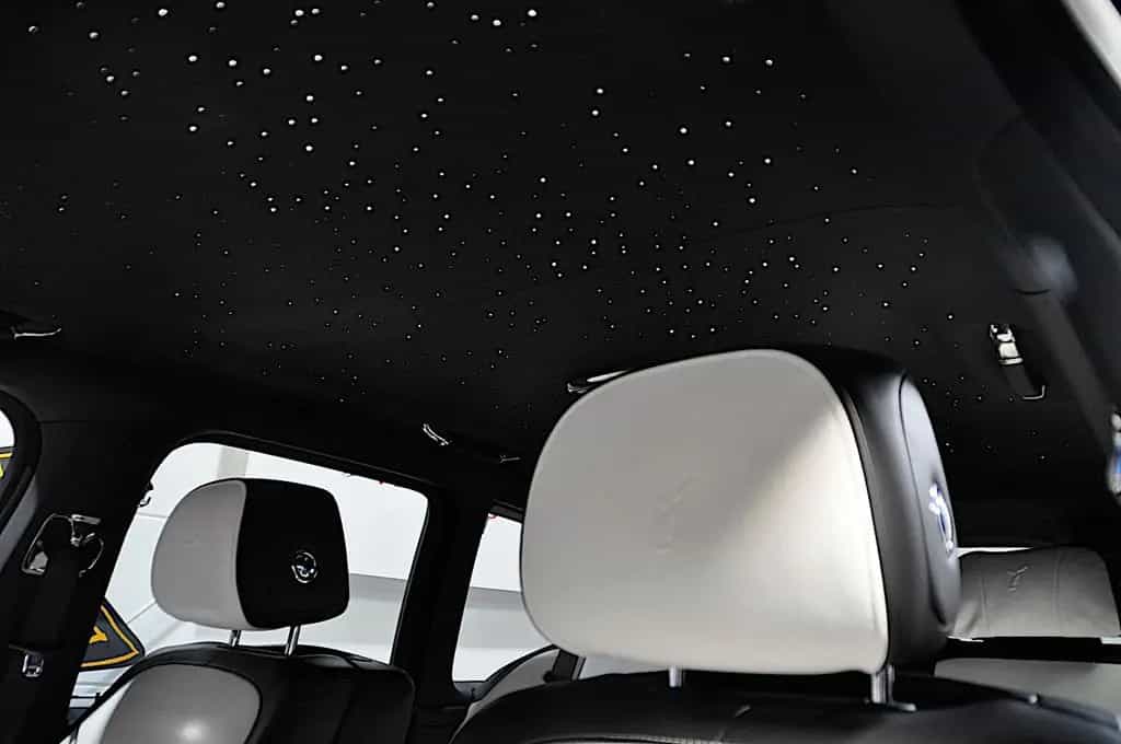 Rolls-Royce Cullinan Black Badge-GARANTIE-STARLIGHT- 02/2020-photo-7