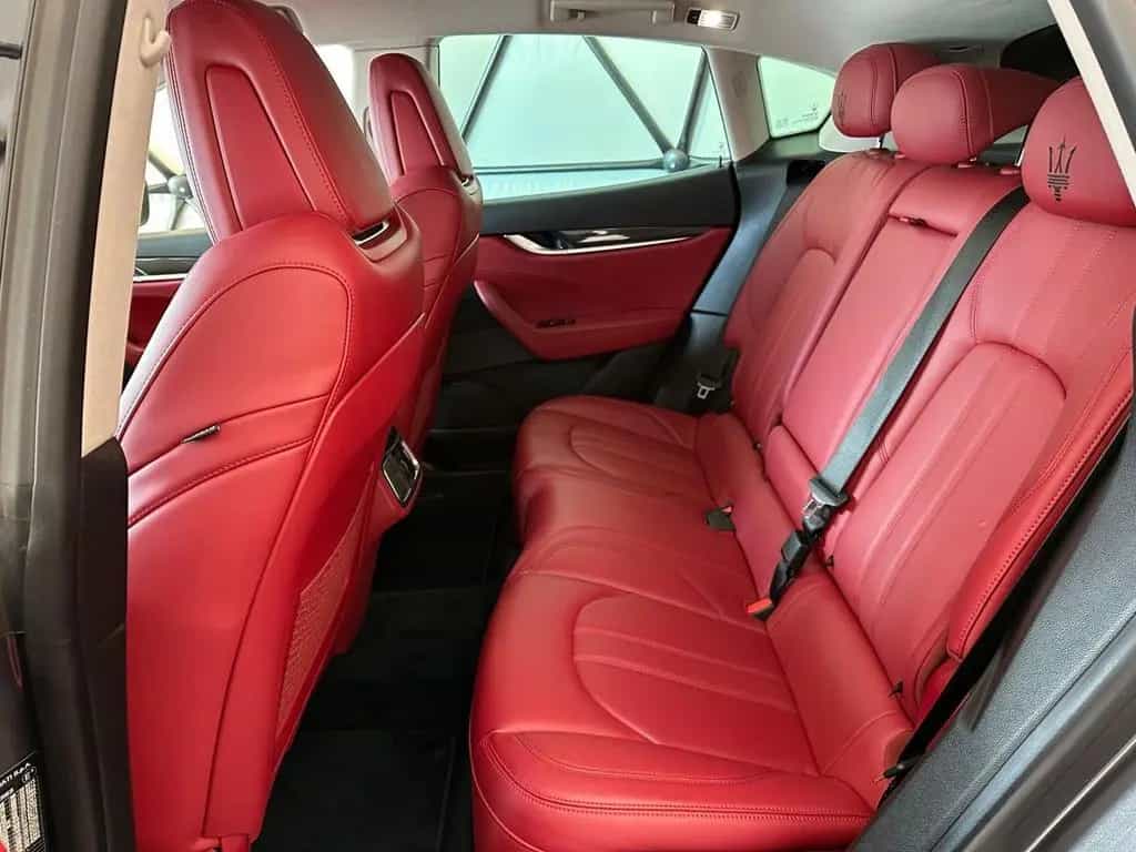 Maserati Levante V6 AWD Gransport 01/2018-photo-12