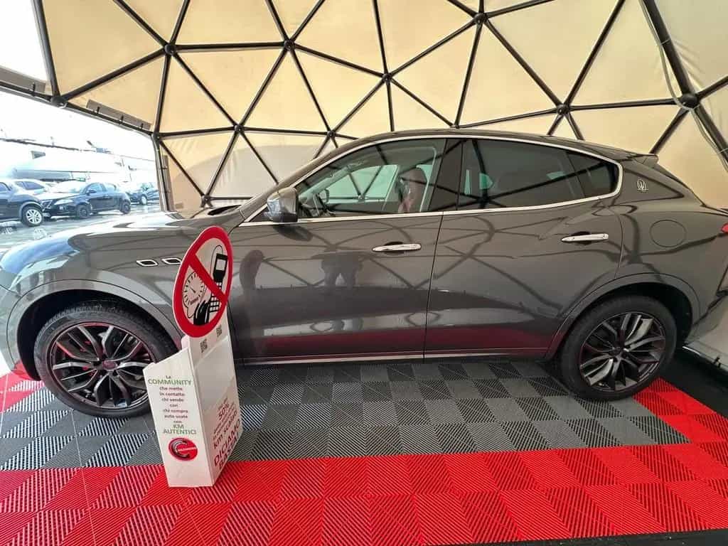 Maserati Levante V6 AWD Gransport 01/2018-photo-1