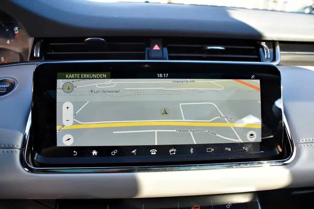 Land Rover Range Rover Rover Evoque R-Dynamic HSE VOLL/GARANTIE 12/2019-photo-23