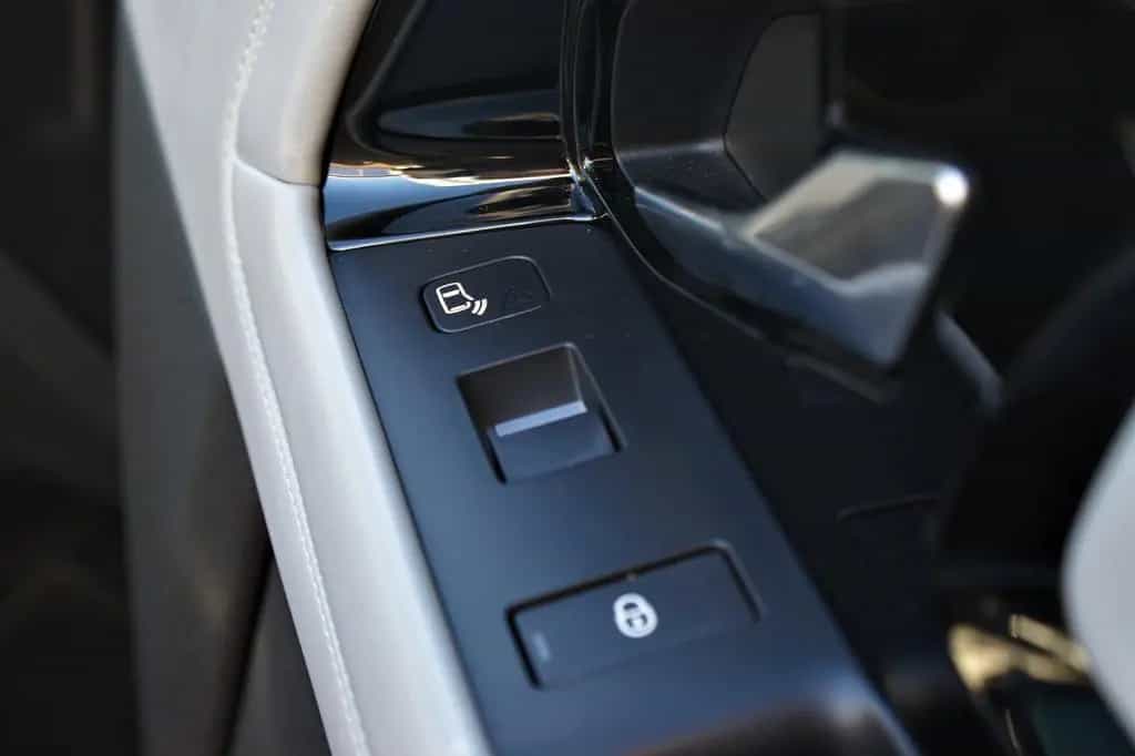 Land Rover Range Rover Rover Evoque R-Dynamic HSE VOLL/GARANTIE 12/2019-photo-26