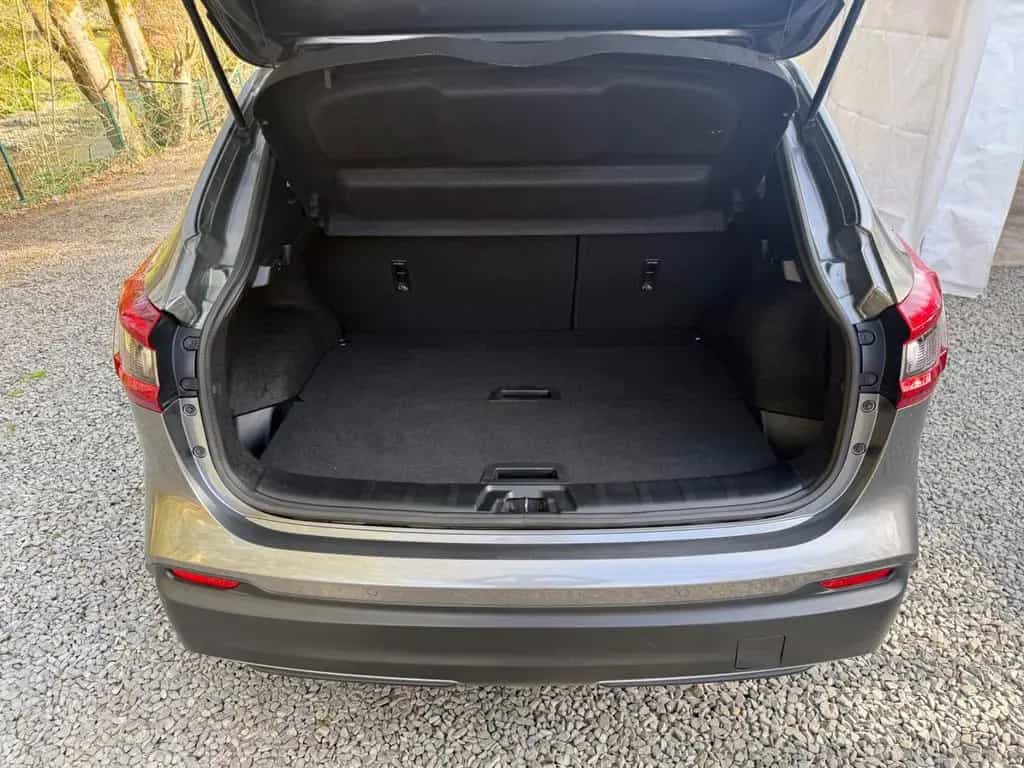 Nissan Qashqai N-Connecta Navi Kamera Panoram. 06/2018-photo-4