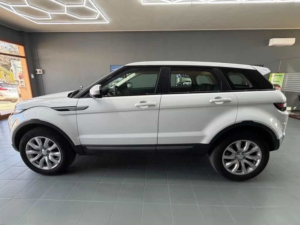 Land Rover Range Rover Evoque 2.2 TD4 5p. British Edit 07/2015-photo-10