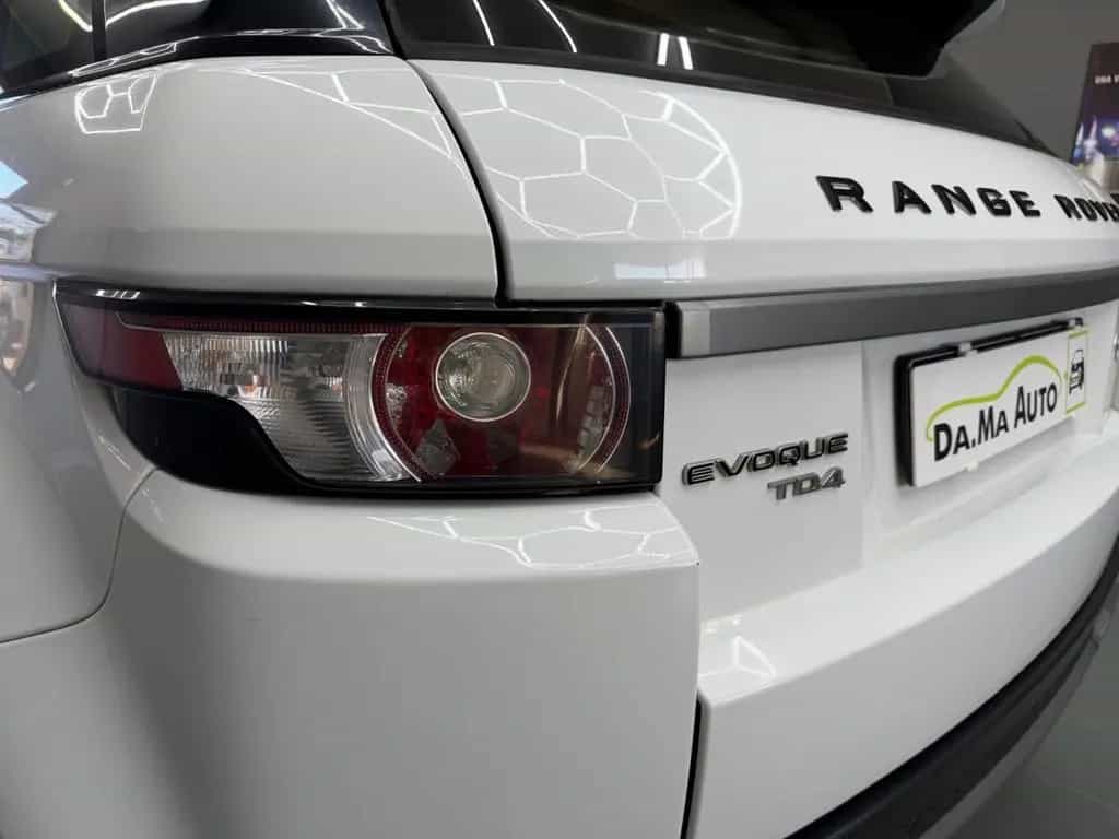 Land Rover Range Rover Evoque 2.2 TD4 5p. British Edit 07/2015-photo-8