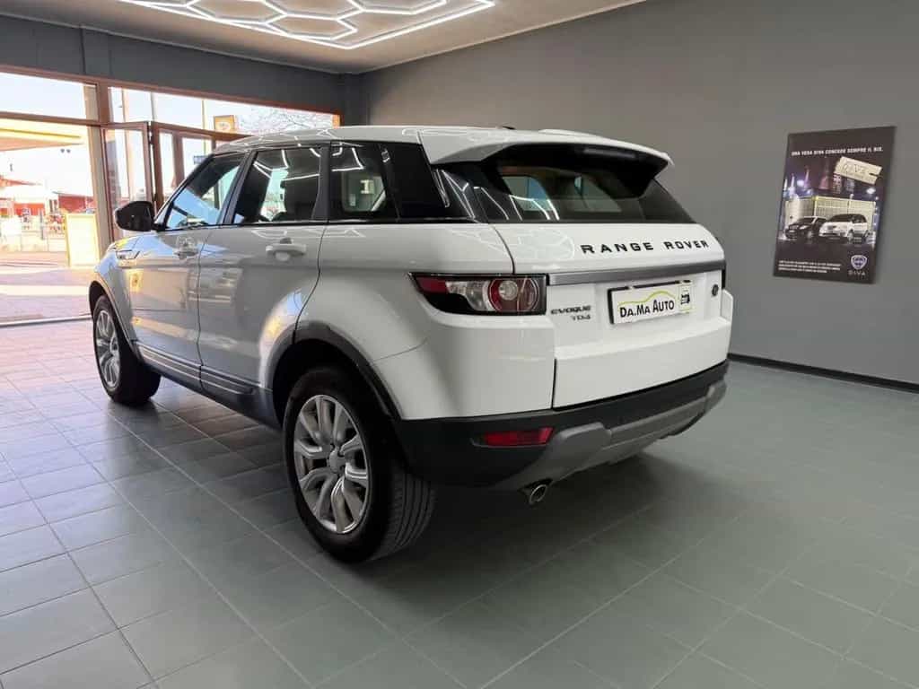 Land Rover Range Rover Evoque 2.2 TD4 5p. British Edit 07/2015-photo-9