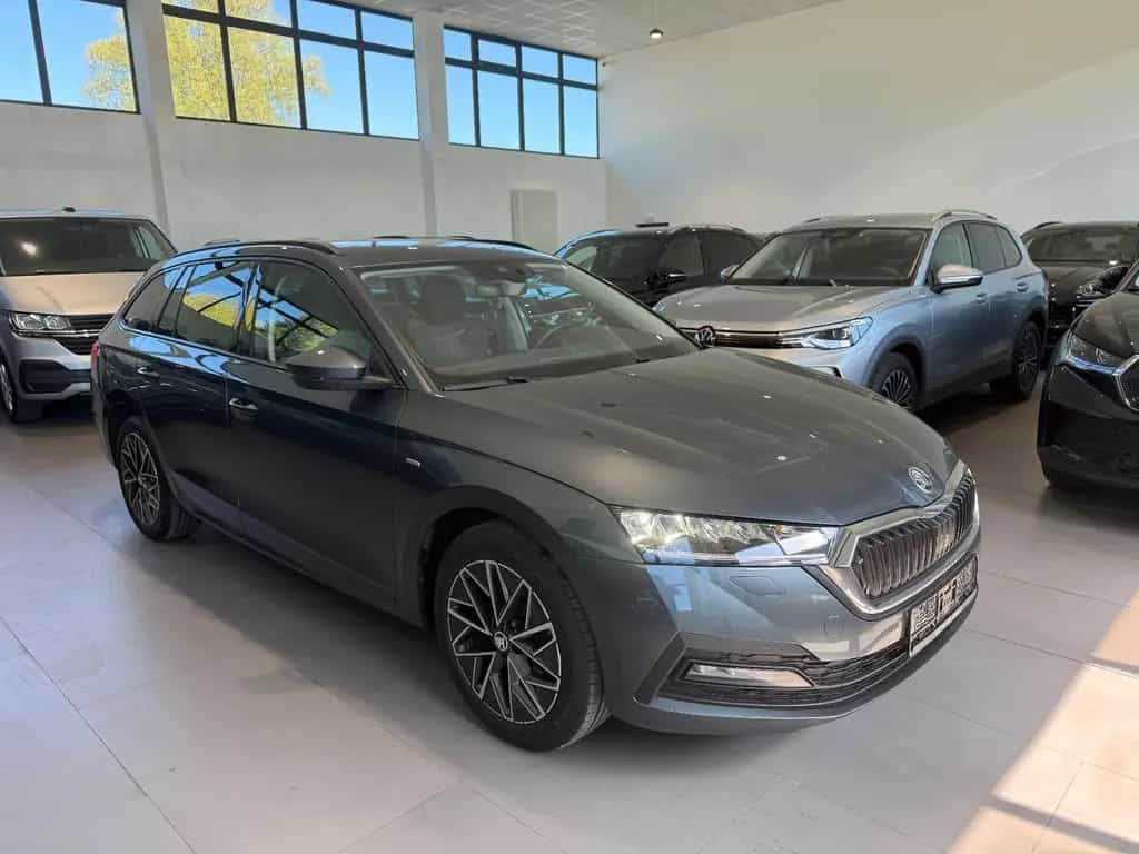 Skoda Octavia Clever 2.0 TDI DSG AID/LED/PANO/STHZ/AHK 12/2021-photo-2
