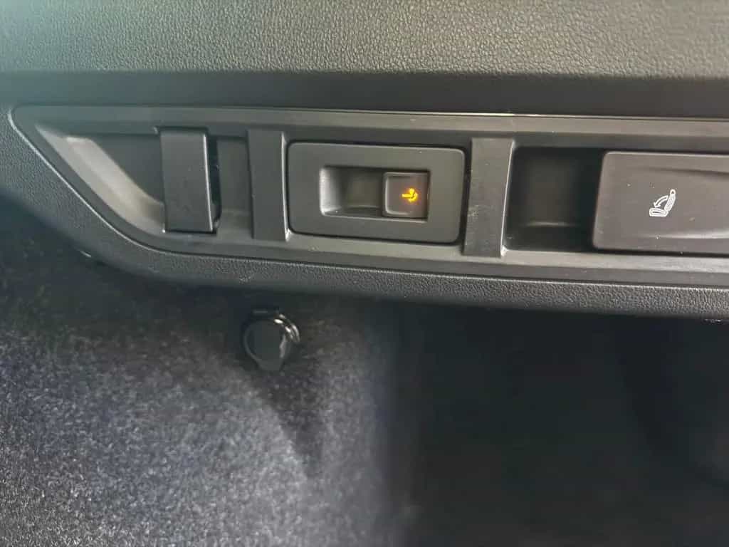 Skoda Octavia Clever 2.0 TDI DSG AID/LED/PANO/STHZ/AHK 12/2021-photo-6