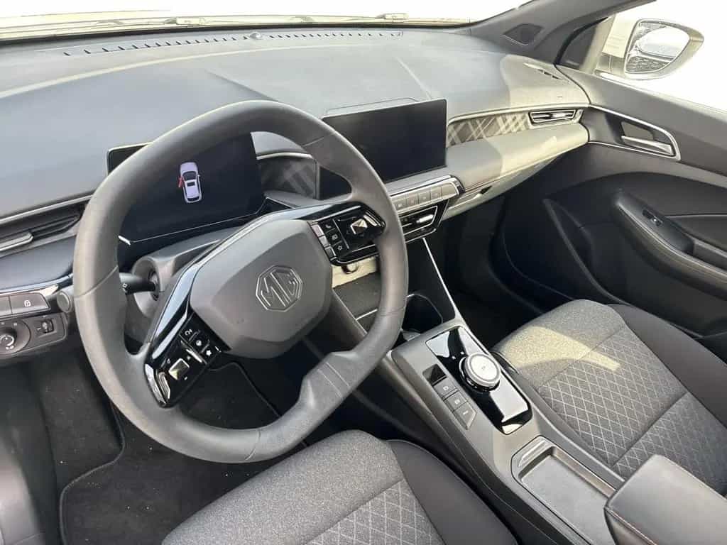 MG MG3 1.5 AT Hybrid Com *Kamera*AAC 03/2025-photo-6