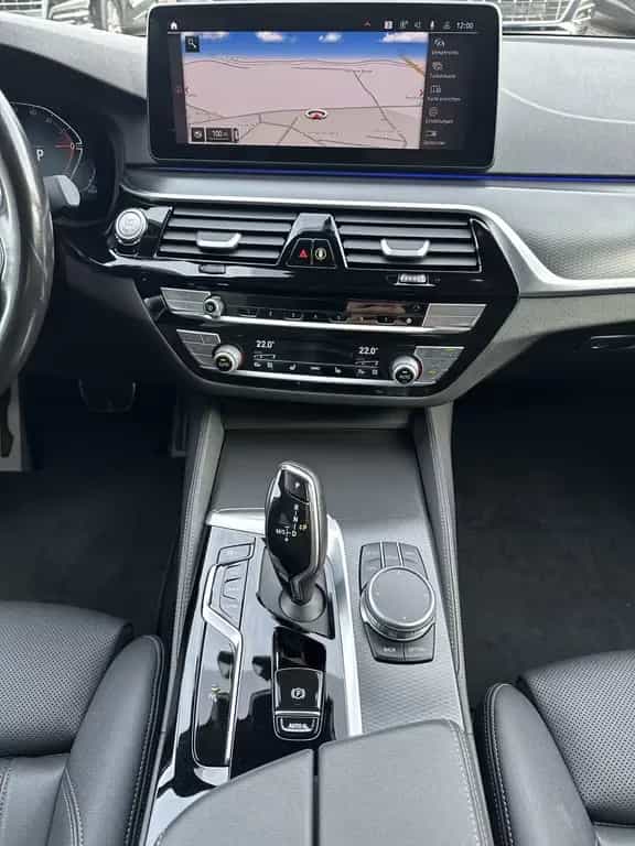BMW 5 Series d xDrive M Sport NAV+LASER+HEADUP+KAM+19ZO+PP 11/2022-photo-11