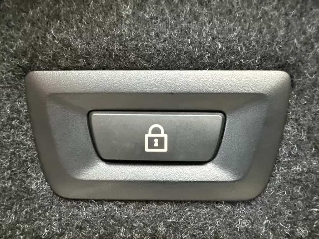 BMW 5 Series d xDrive M Sport NAV+LASER+HEADUP+KAM+19ZO+PP 11/2022-photo-6