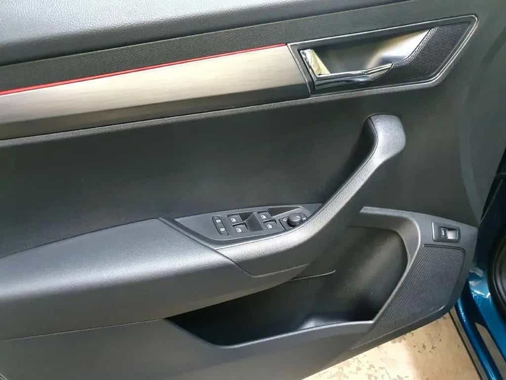 Skoda Karoq 1.0 TSI DSG Style 05/2018-photo-10