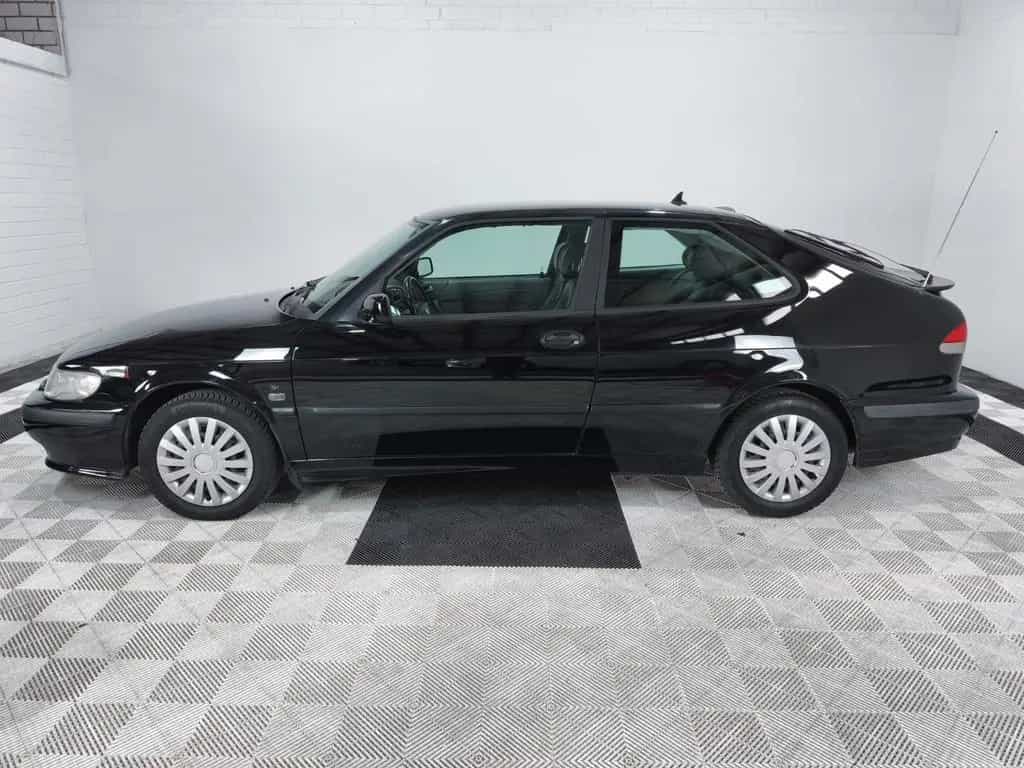 Saab 9-3 2.0t SE Coupé°1 Hand°Klima°Leder°Tüv 03/28 05/2001-photo-3