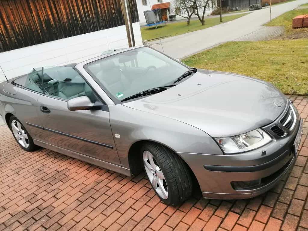 Saab 9-3 2.0t Vector Cabriolet 11/2003-photo-4