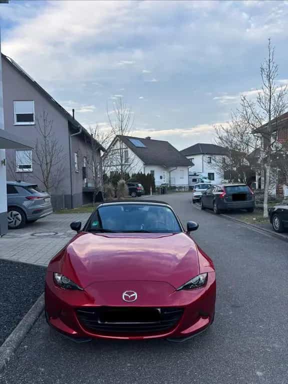 Mazda MX-5 2.0 SKYACTIV-G 160 Exclusive-Line Exclu... 03/2017-photo-2