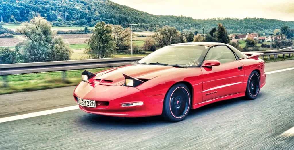 Pontiac Trans Am 02/1994-photo-13
