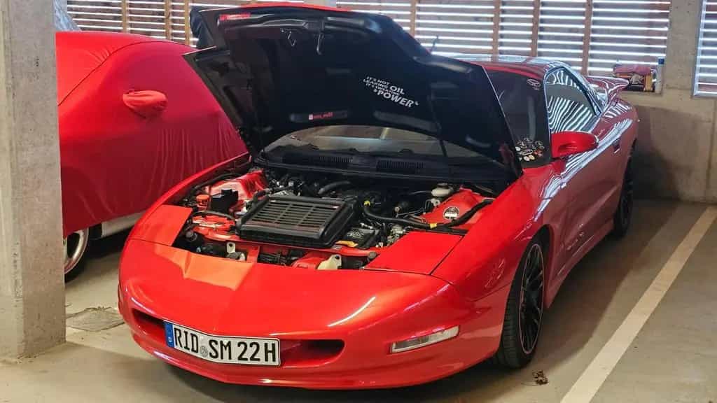 Pontiac Trans Am 02/1994-photo-7