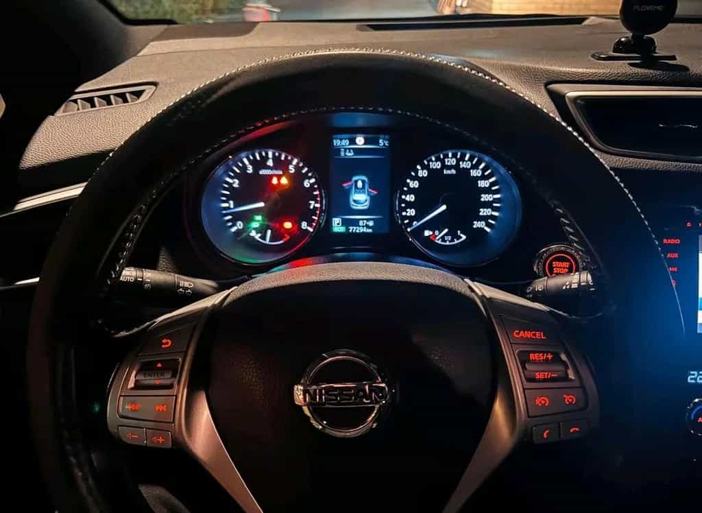 Nissan Qashqai N-CONNECTA 1.2L +Keyless+N... 02/2017-photo-7