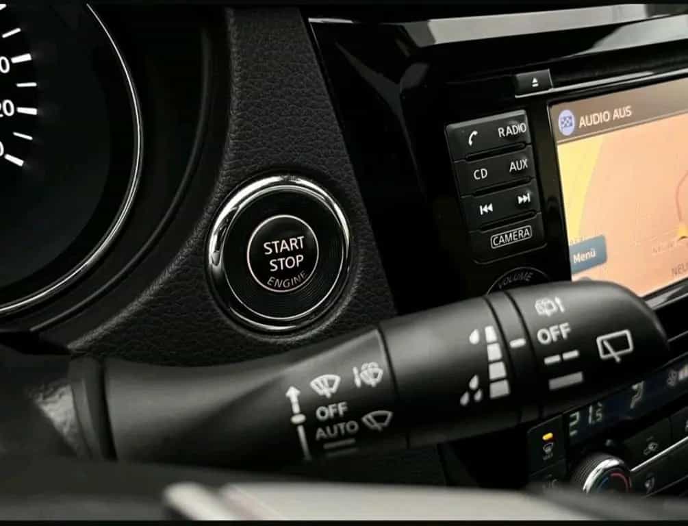 Nissan Qashqai N-CONNECTA 1.2L +Keyless+N... 02/2017-photo-8