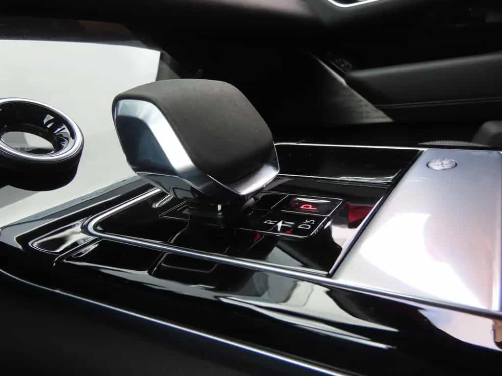 Land Rover Range Rover Velar 3.0 P400 R-Dynamic HSE AWD 05/2021-photo-13