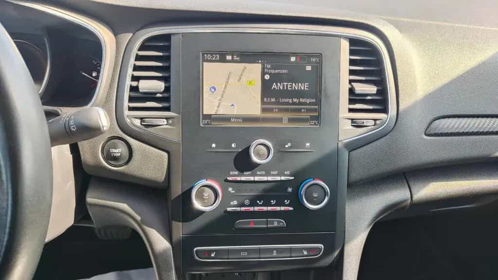 Renault Megane IV 1.3 TCe Grandtour Business Edition** 05/2019-photo-28