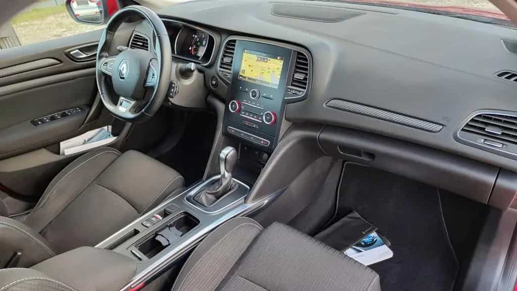 Renault Megane IV 1.3 TCe Grandtour Business Edition** 05/2019-photo-40