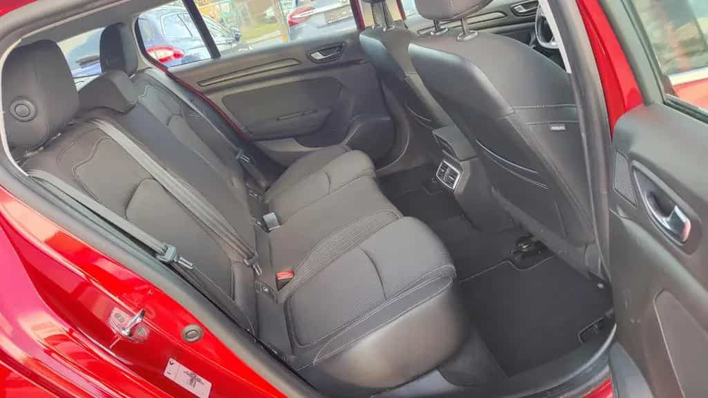 Renault Megane IV 1.3 TCe Grandtour Business Edition** 05/2019-photo-43