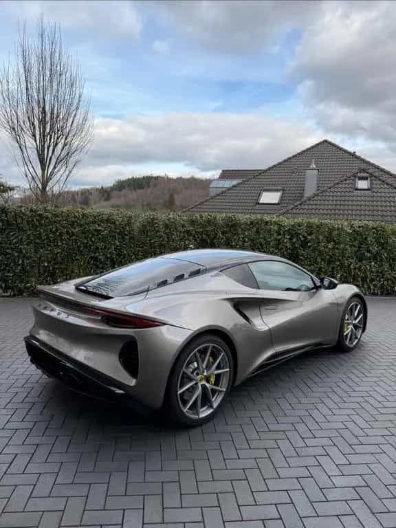 Lotus Emira V6 First Edition First Edition 06/2023-photo-1