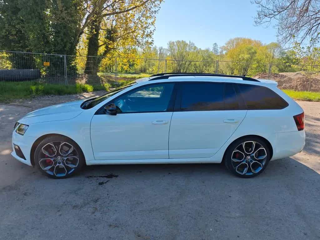 Skoda Octavia Combi 5E Facelift RS DSG 06/2017-photo-0