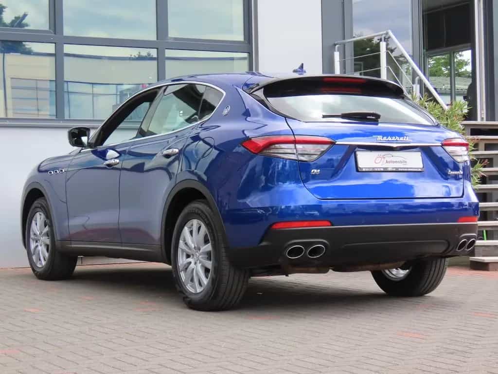 Maserati Levante Q4 3.0 V6 Autom. 360° Kamera Panorama 03/2021-photo-2