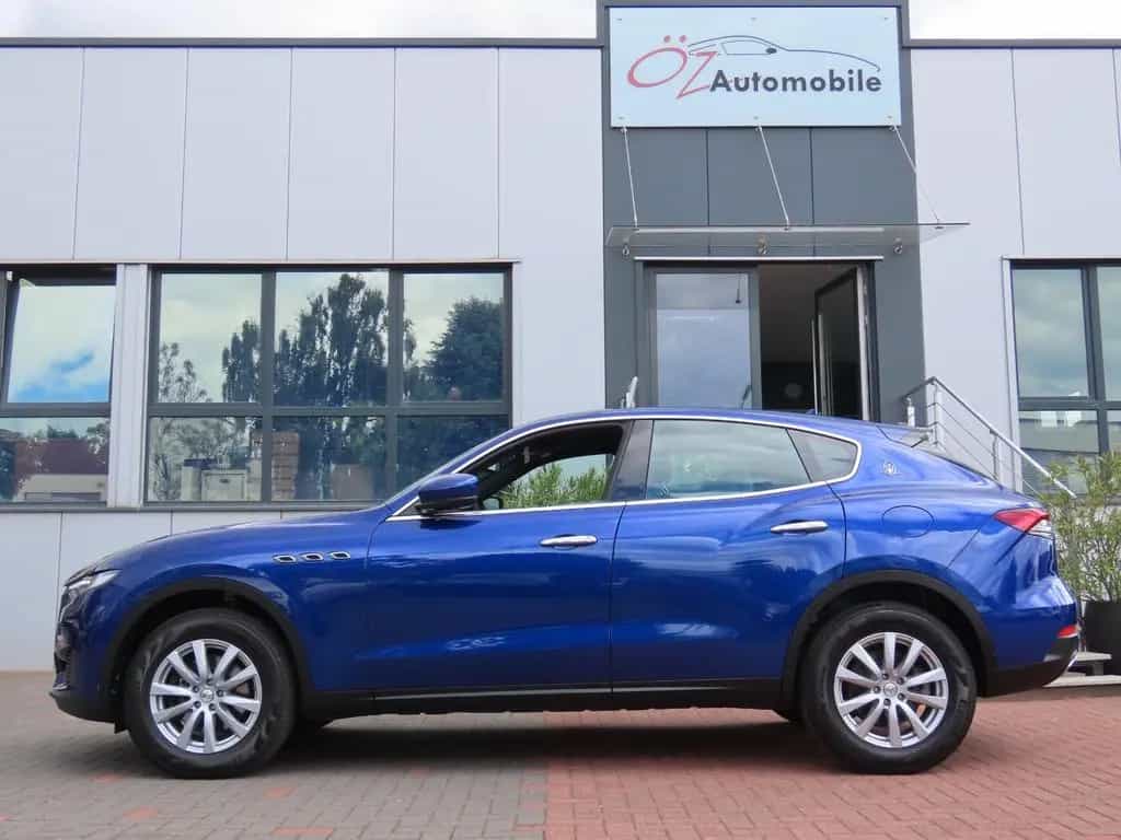 Maserati Levante Q4 3.0 V6 Autom. 360° Kamera Panorama 03/2021-photo-24