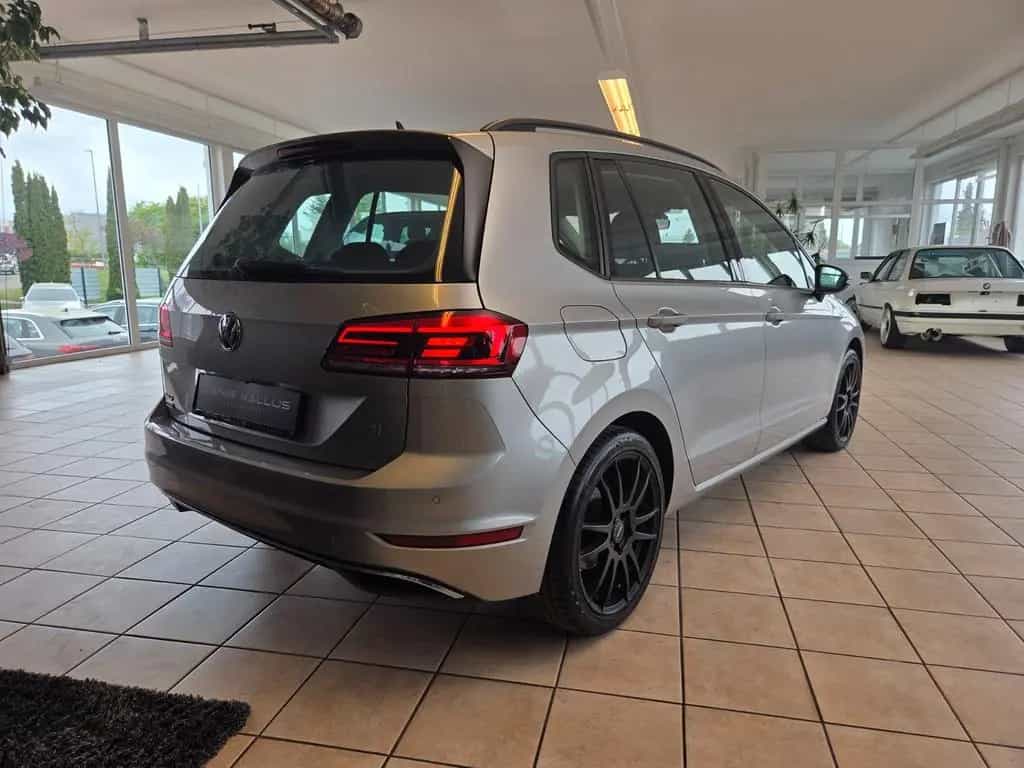 Volkswagen Golf VII Sportsvan 1.5 TSI Automatik 08/2018-photo-16