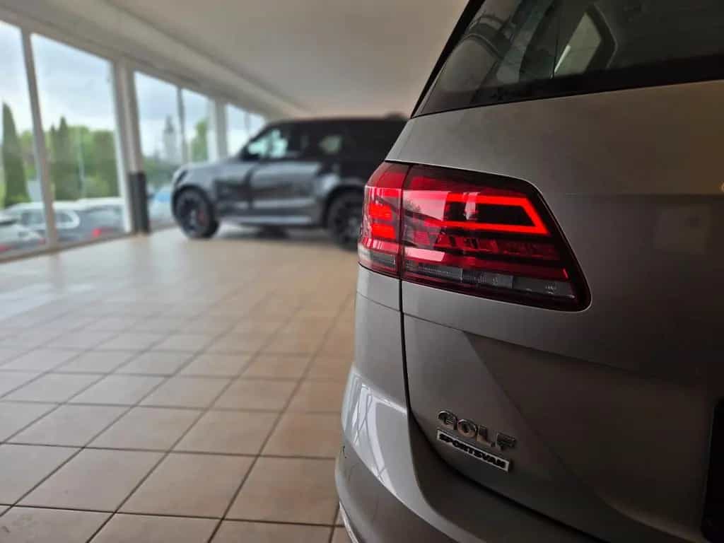 Volkswagen Golf VII Sportsvan 1.5 TSI Automatik 08/2018-photo-17