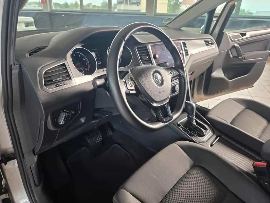 Volkswagen Golf VII Sportsvan 1.5 TSI Automatik 08/2018-photo-27